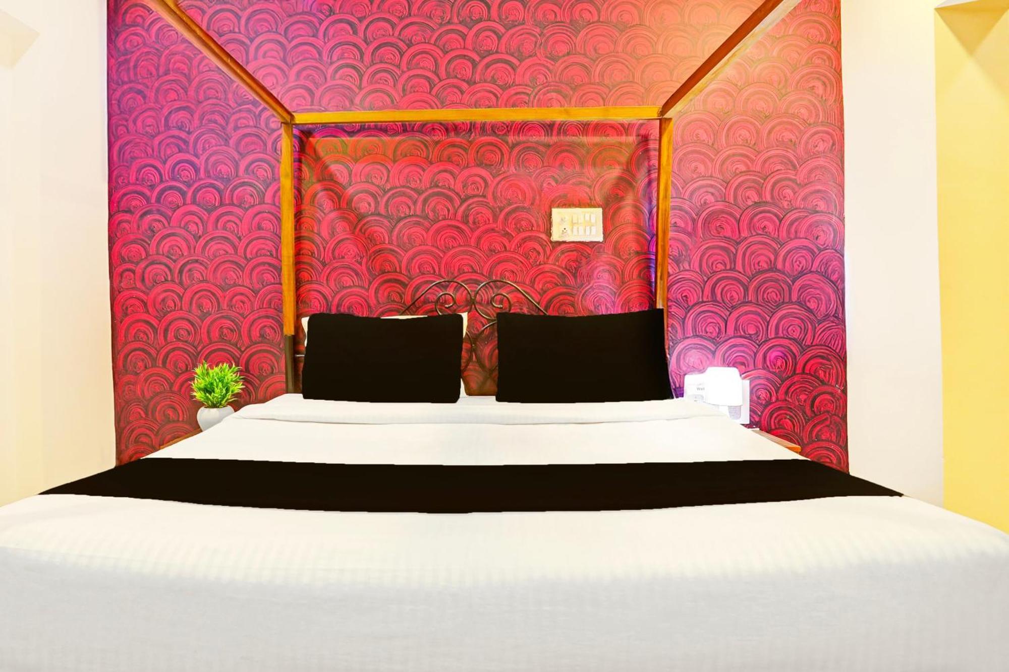 Super Hotel O Jaistambh Chowk Formerly Guru Kirpa Raipur  Exterior photo